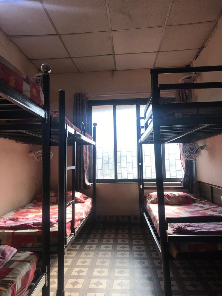 Care Dormitory Bombay Esterno foto